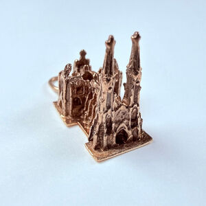 14K Solid Yellow Gold St. Patricks Cathedral 3D Antique Vintage Charm Pendant